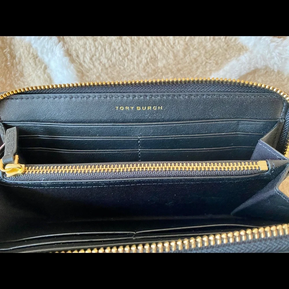 Tory Burch Gemini Embossed Wallet- Final Price